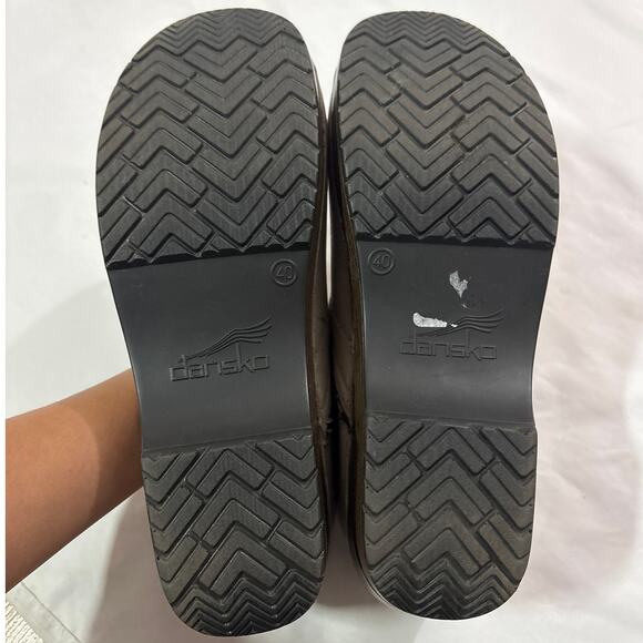 Dansko Womens 9.5 10 Professional Clogs Slip on Closed Toe Chunky Workwear Comfy - Picture 6 of 12